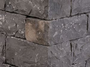 brique-de-mur-takeda-anthracite-noir-vietnam-basalte Galerie 2