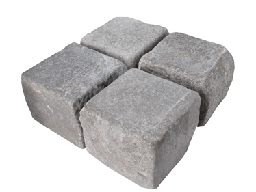 4 pavés Camino Grey en pierre calcaire sur fond blanc