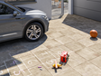 Dallage imitation béton Roma 3 cm avec voiture et jouets