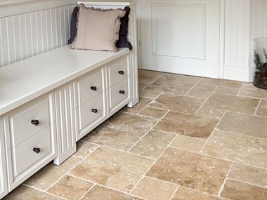 Château_Antique_Couloir