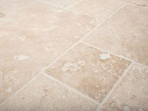 La structure typique du travertin Ivory Cream