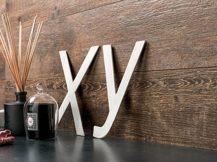 Décoration du salon et mur avec des carreaux en grès cérame Indie Nova