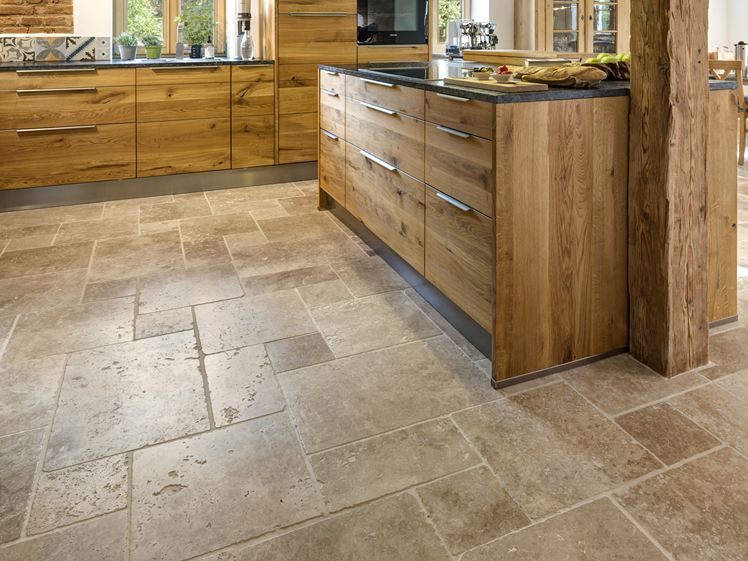 carrelage classic country en travertin vieilli stonenaturelle