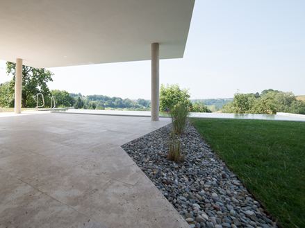 terrasse couverte travertin Medium Line