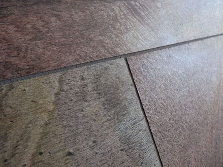 Fliesen Quarzit Copper seitliche Aufnahme der Fuge