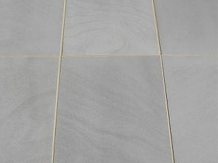 Grès Kandla Grey, sablé et brossé